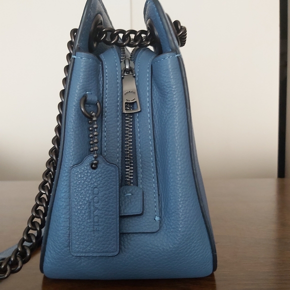 Coach Brayant Carryall - Picture 4 of 10